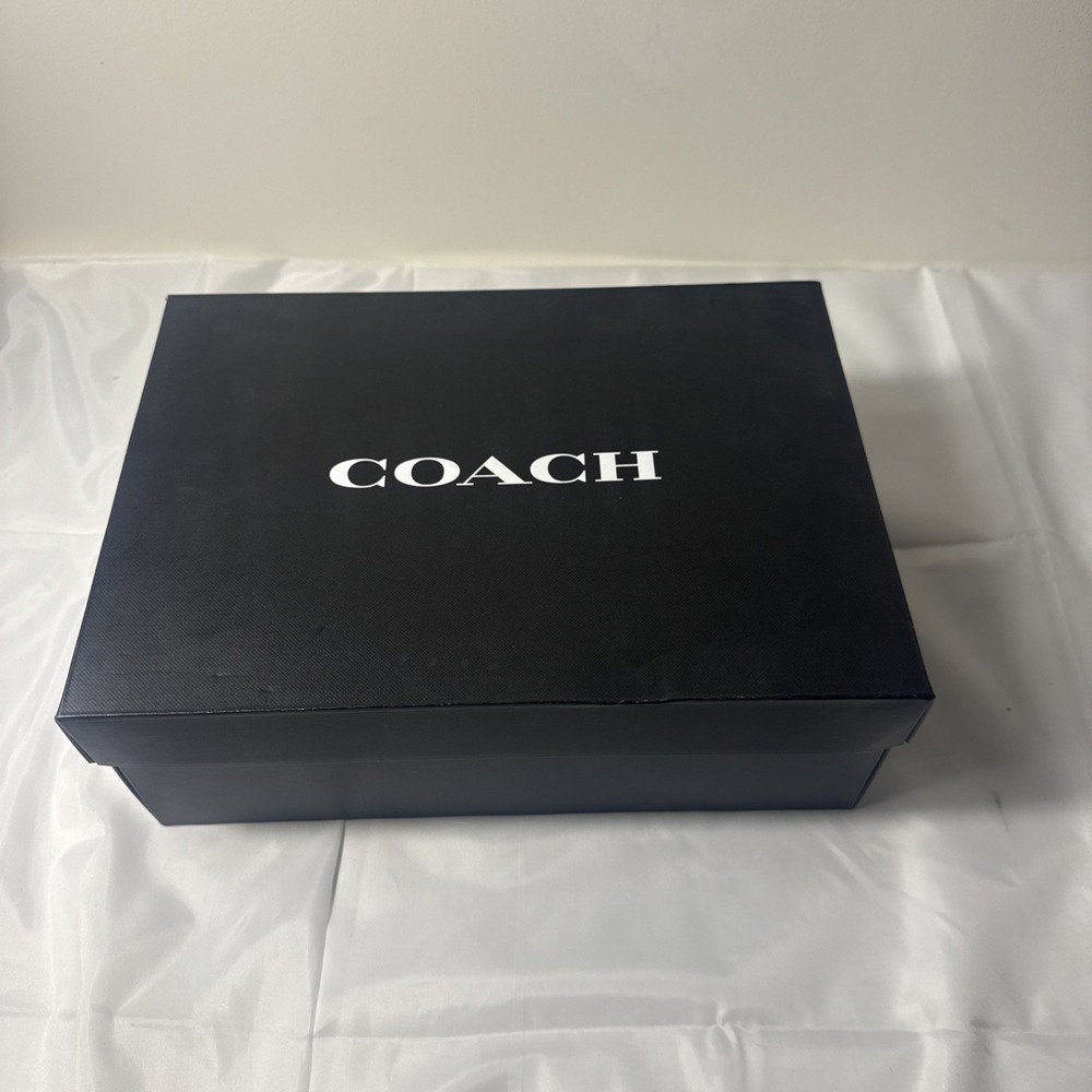 Coach C201 Leather Sneakers Chalk Dove Gray Sizes Mens 7D Womans 8D New $150 - Picture 9 of 9